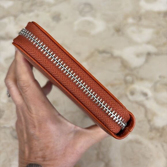 Bostanen Leather Large Zip Around RFID Wallet - Picture 6 of 13